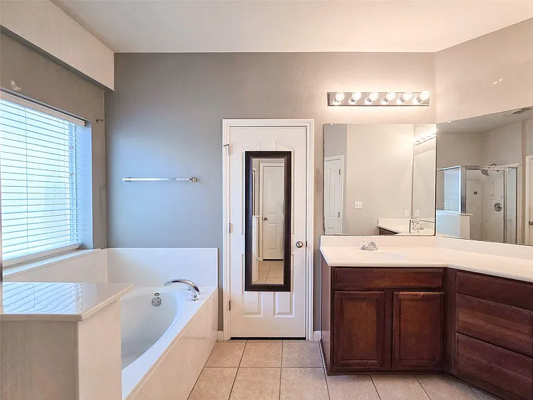 600 S Frontier Ln — Photo 18