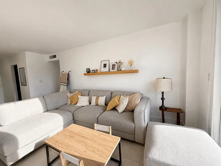2801 NE 183rd St #1212W — Photo 5