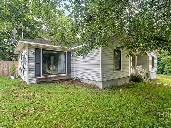 4th image of 202 Stag Road