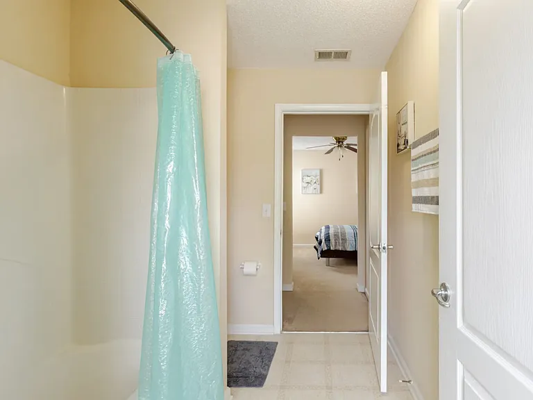 Imperial Cir SW — Photo 20