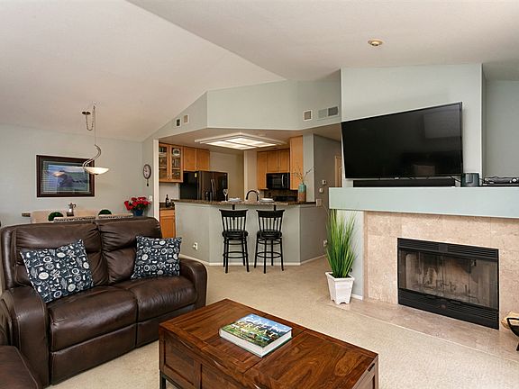 5th image of 11052 Portobelo Dr