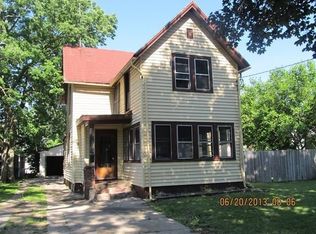1012 Elm St, Beloit, WI 53511