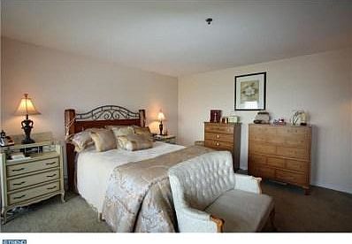 4th image of 5209 Le Parc Dr APT 4