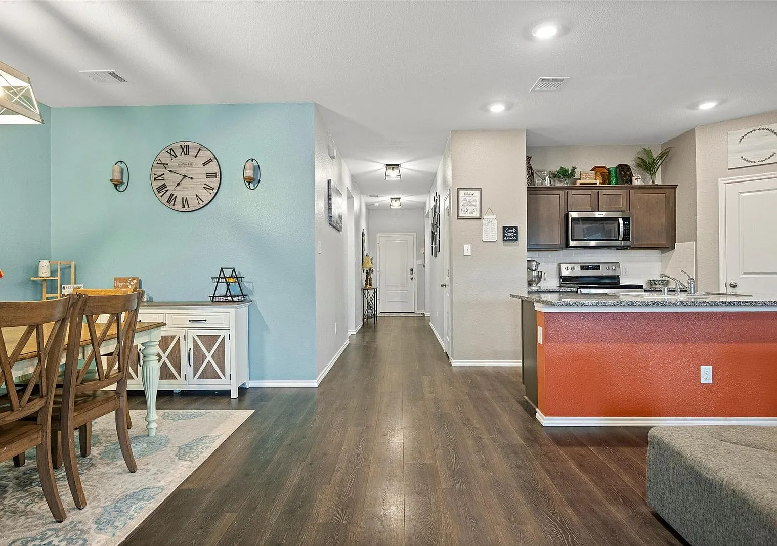 You will want to see this home as it is a great value! Located at the back of the Magnolia neighb... — Photo 3