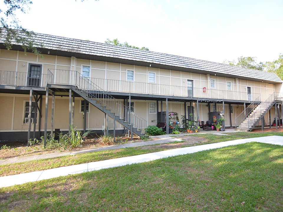 1st image of 915 E Palmetto St APT 6