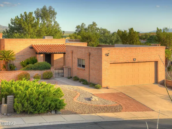 2661 S Desert Ridge Dr, Green Valley, AZ 85622