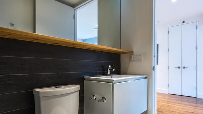 Rented by Nooklyn NYC LLC | media 49