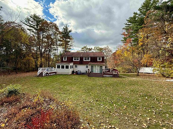 4th image of 8 Maylane Dr