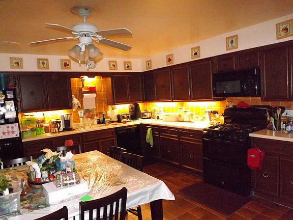 3rd image of 2427 N 77th Ave APT 1