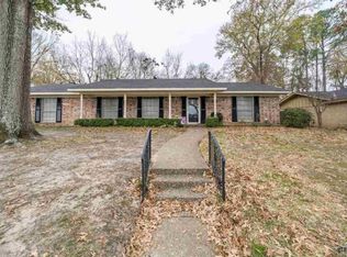 1217 Hubbard Dr, Tyler, TX 75703