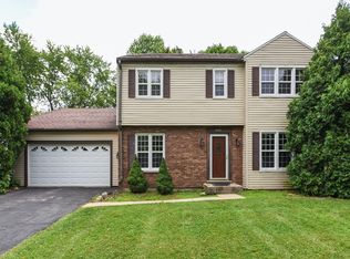 1408 Marie St, St Charles, IL