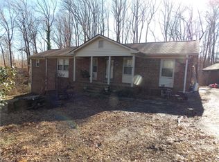 1004 Hillcroft Rd, Browns Summit, NC 27214