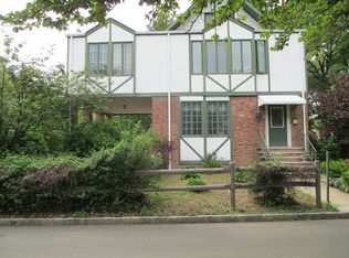 86 Parkway W, Bloomfield, NJ 07003