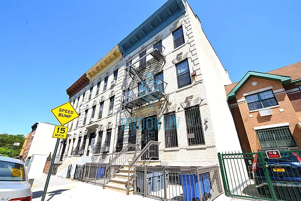 Rented by null | media 39