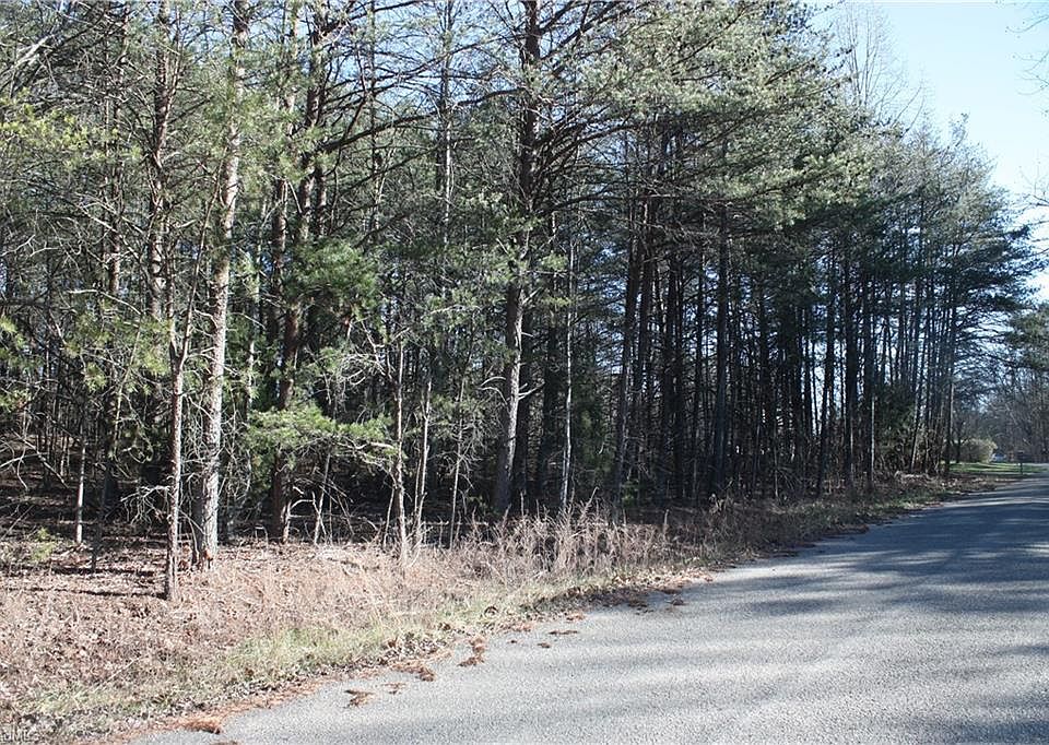 1st image of LOT 48 Hillcrest Ct Lot 48