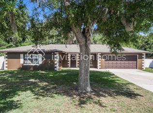 1904 High Glen Ct N, Lakeland, FL 33813