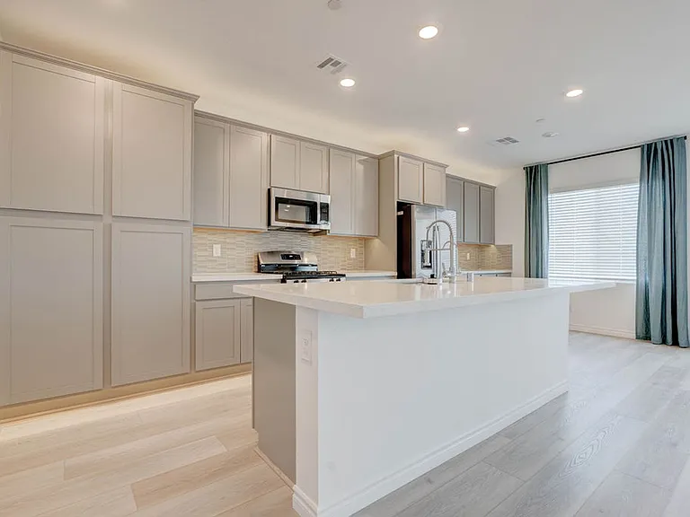 3302 Viola Hills Ave — Photo 49