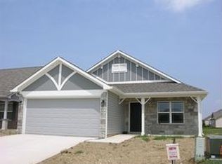 690 Bridgebend Run, Greenwood, IN 46143