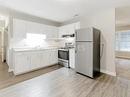 5619 Duncan St Photo 1