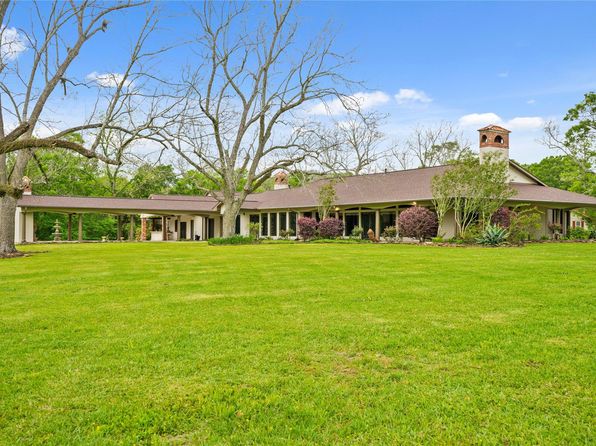 1043 Fm 1011 Rd, Liberty, TX 77575