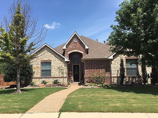 1st image of 604 Uvalde Dr