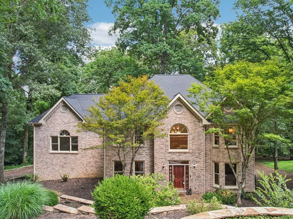 7010 Willowick Dr, Brentwood, TN 37027