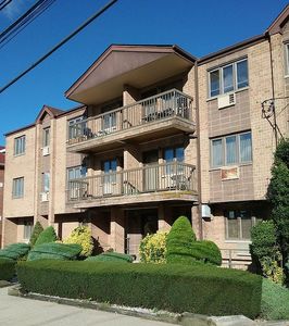 64-15 72nd St Unit 1A, Middle Village, NY, 11379