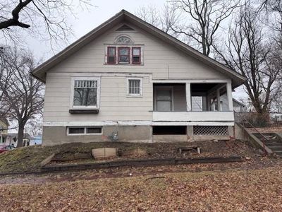 601 S 7th St, Leavenworth, KS, 66048