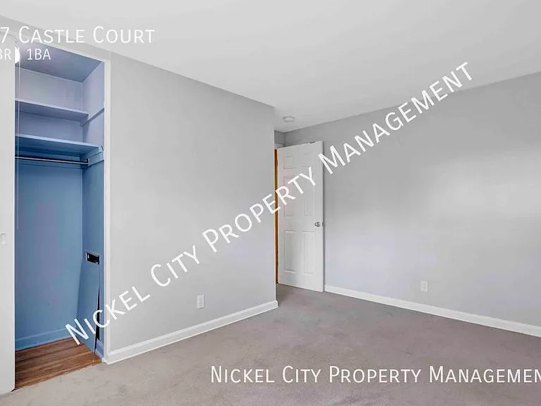 47 Castle Ct — Photo 17