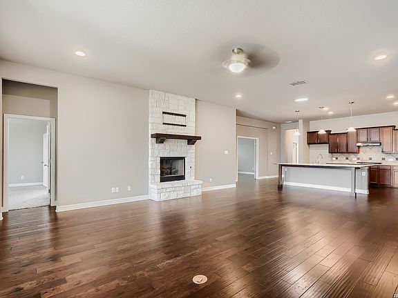 4th image of 3132 Barker Cypress