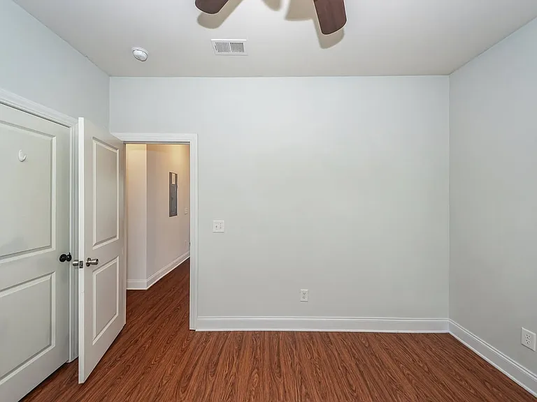 1412 Widows Ct — Photo 85