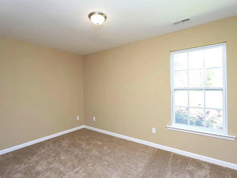 13217 Abernant Loop Rd — Photo 10