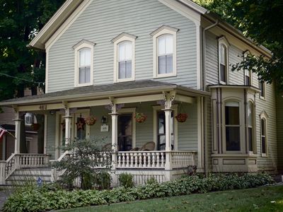 463 E Chicago St, Elgin, IL, 60120