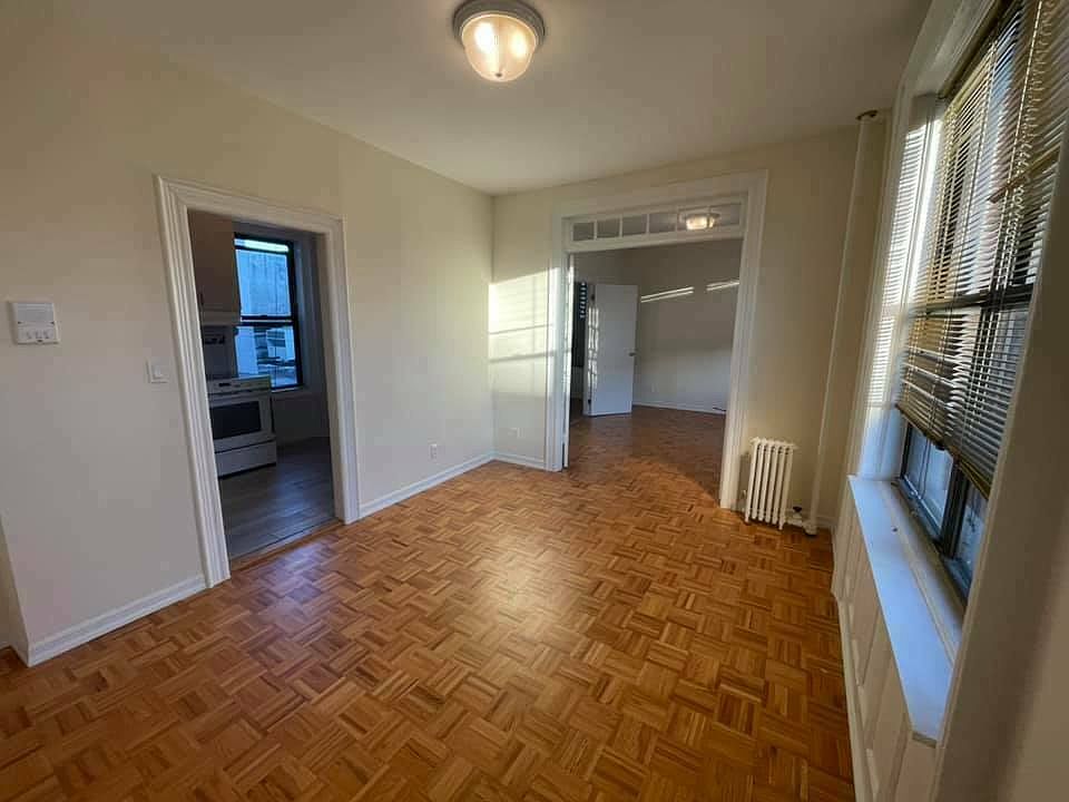 1st image of 9004 3rd Ave #2R