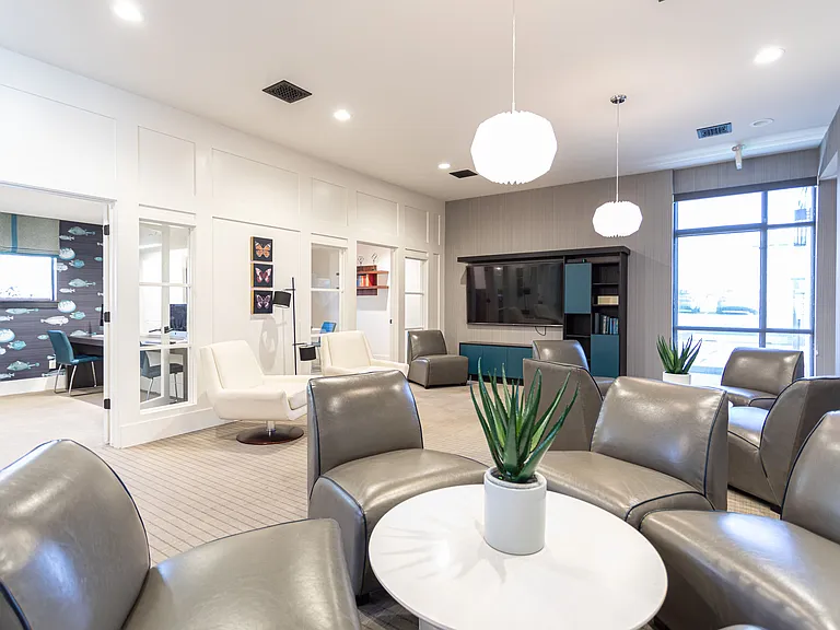 Goldstone Place Apartments — Photo 6