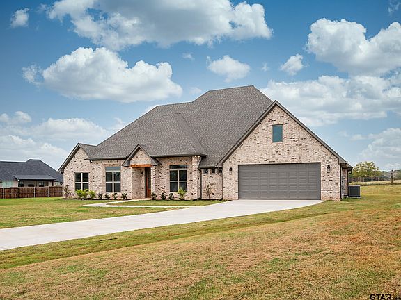 2nd image of 217 Serenity Dr