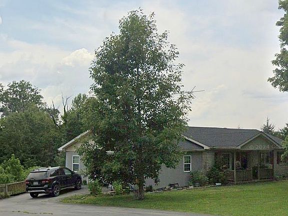 5th image of 8760 Columbia Hwy