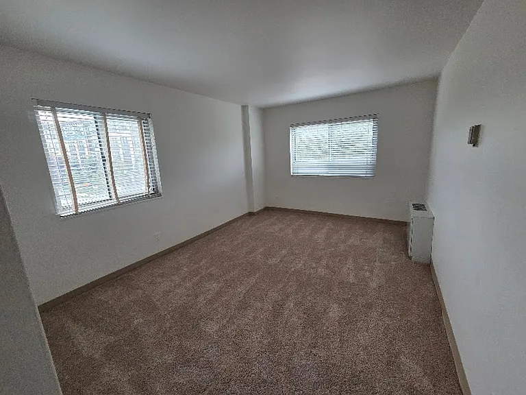 1220 N Pierce St — Photo 23