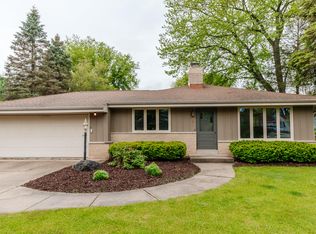 765 Harvey Ave, Brookfield, WI 53005