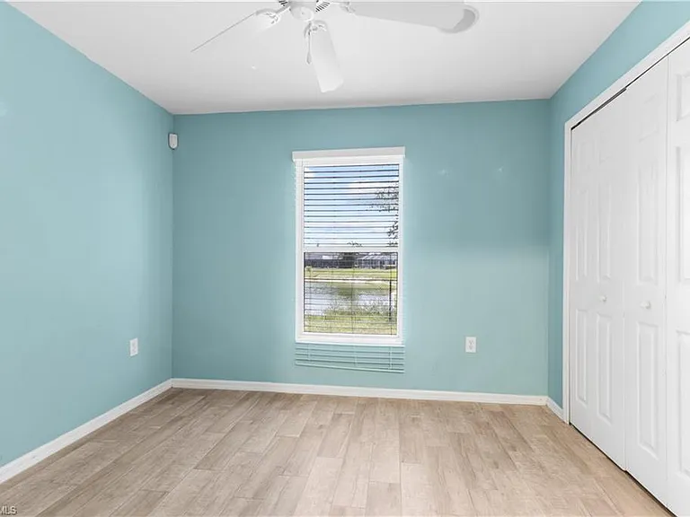11568 Forest Mere Dr — Photo 16