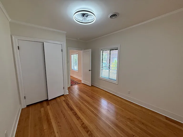 64 Main St — Photo 10
