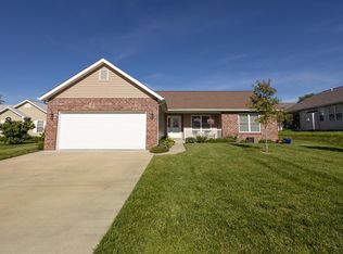 509 Creek Ridge Ct, Freeburg, IL 62243