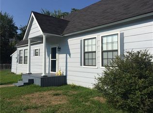 411 Morgan St, Bonham, TX 75418