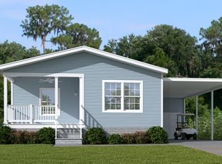 13211 Lemon Ave, Grand Island, FL 32735