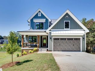 201 Green St, Greer, SC 29650