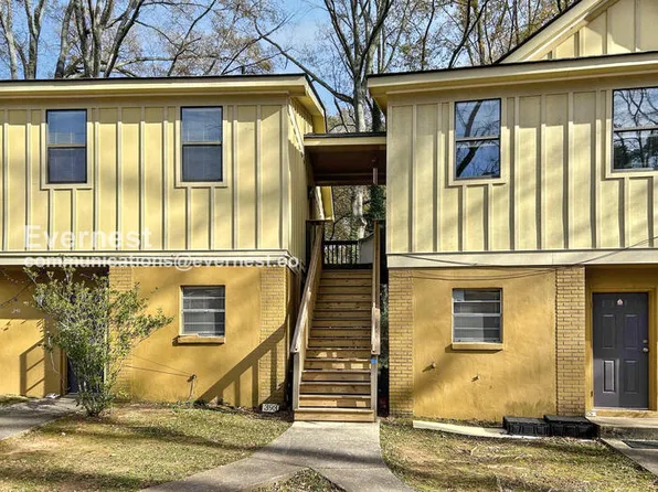 393 Annie St, Scottdale, GA 30079