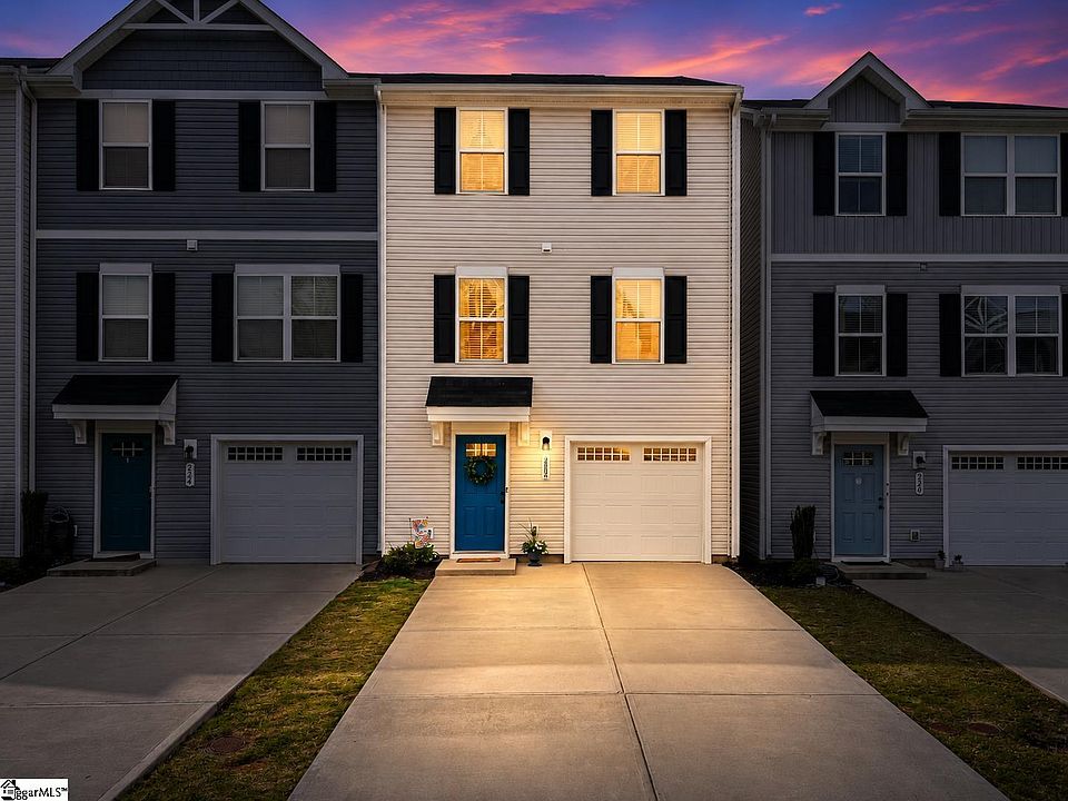 1st image of 222 Maple Forge Trl