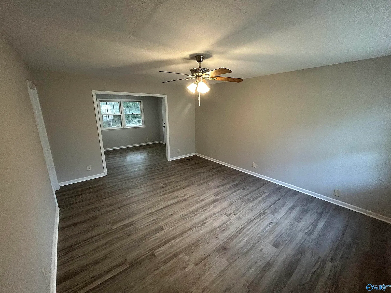 4 bed, 1.0 bath, 1731 sqft, $1,395 — Photo 4