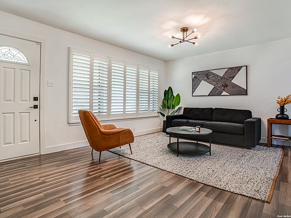 4th image of 431 SENOVA DR