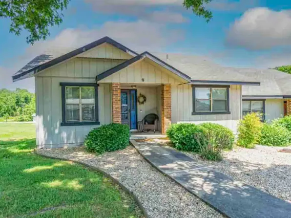 9 Canova Ln, Bella Vista, AR 72714